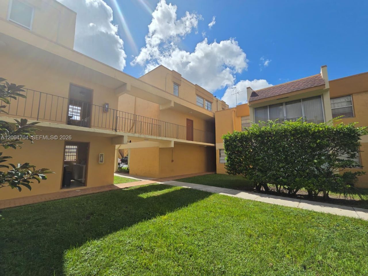 9300 W Flagler St, Unit 214C, Miami, FL 33174 Photo