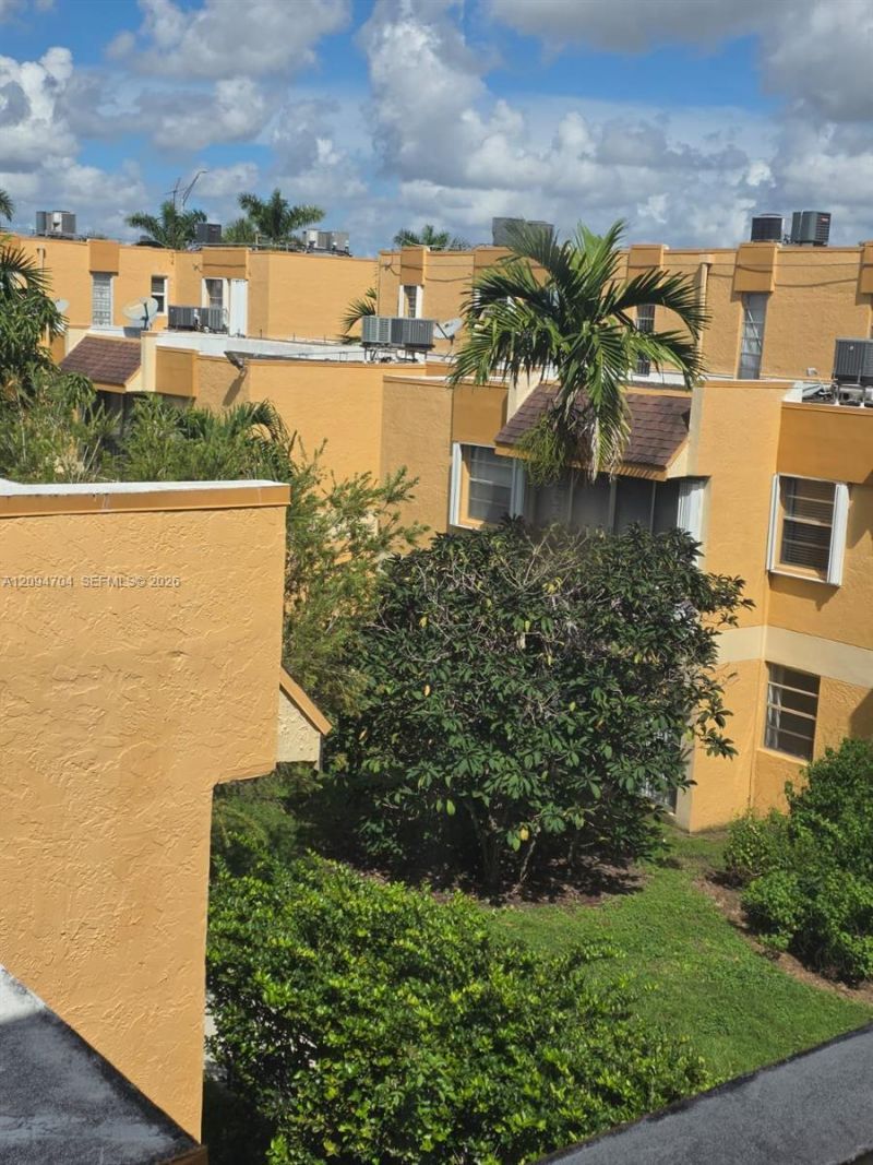 9300 W Flagler St, Unit 214C, Miami, FL 33174 Photo