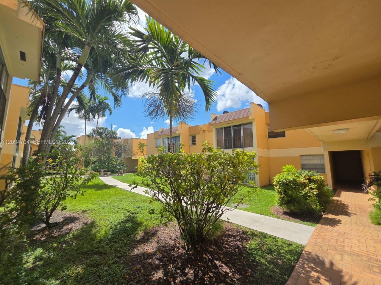9300 W Flagler St, Unit 214C, Miami, FL 33174 Photo