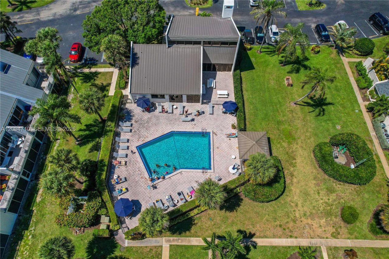 1605 S Us Highway 1 , Unit 201V5, Jupiter, FL 33477 Photo