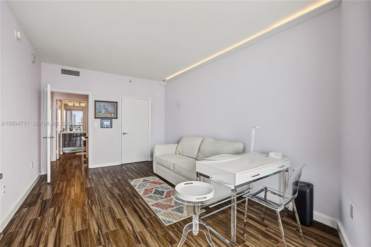 1900 N Bayshore Dr , Unit 3604, Miami, FL 33132 Photo