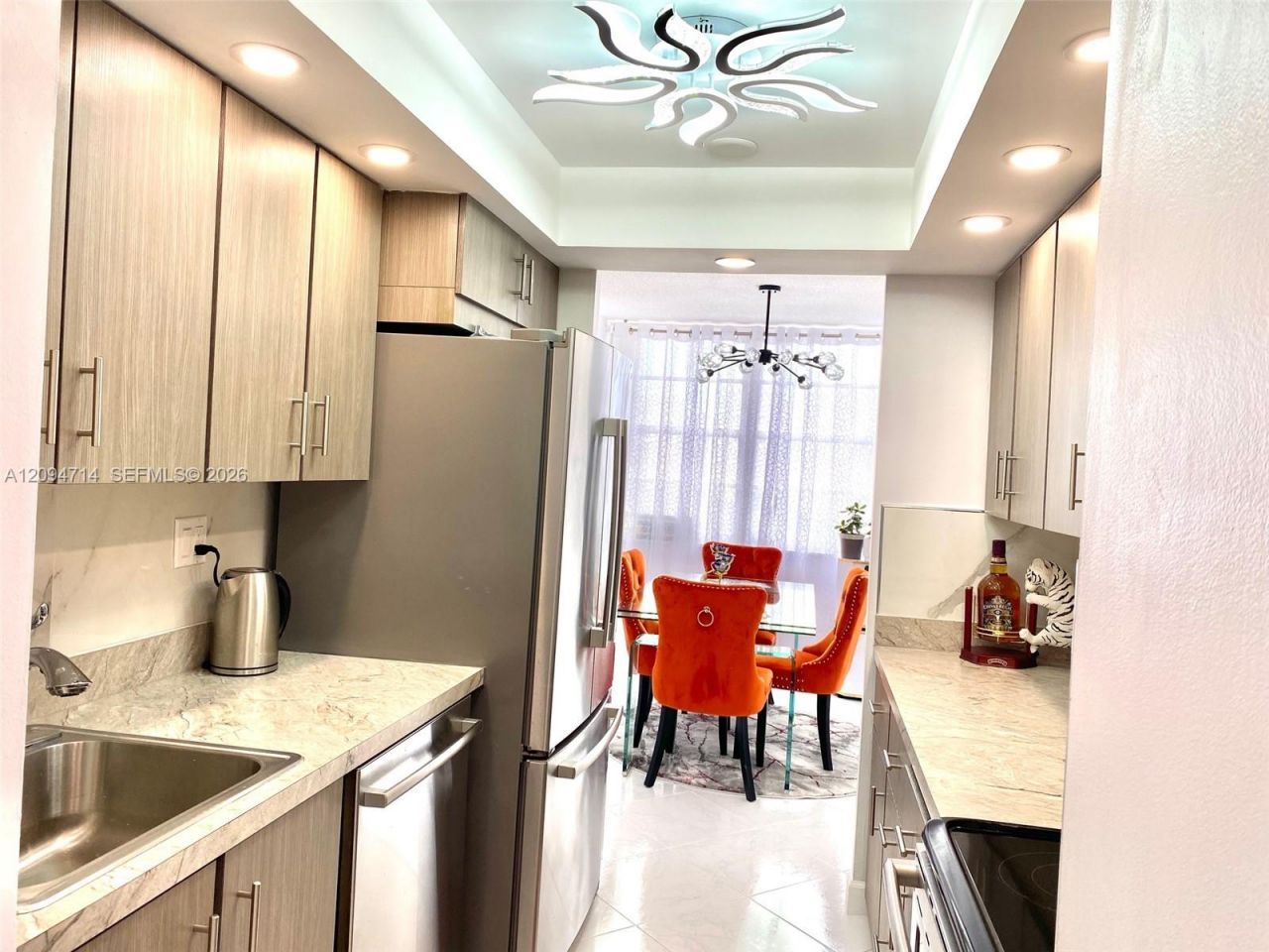 251 174th St , Unit 615, Sunny Isles Beach, FL 33160 Photo
