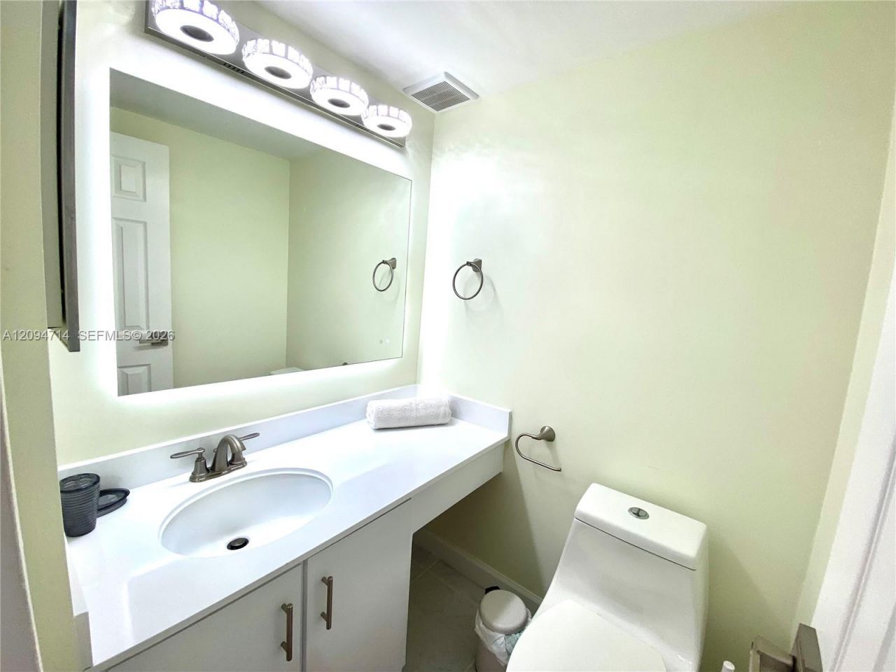 251 174th St , Unit 615, Sunny Isles Beach, FL 33160 Photo