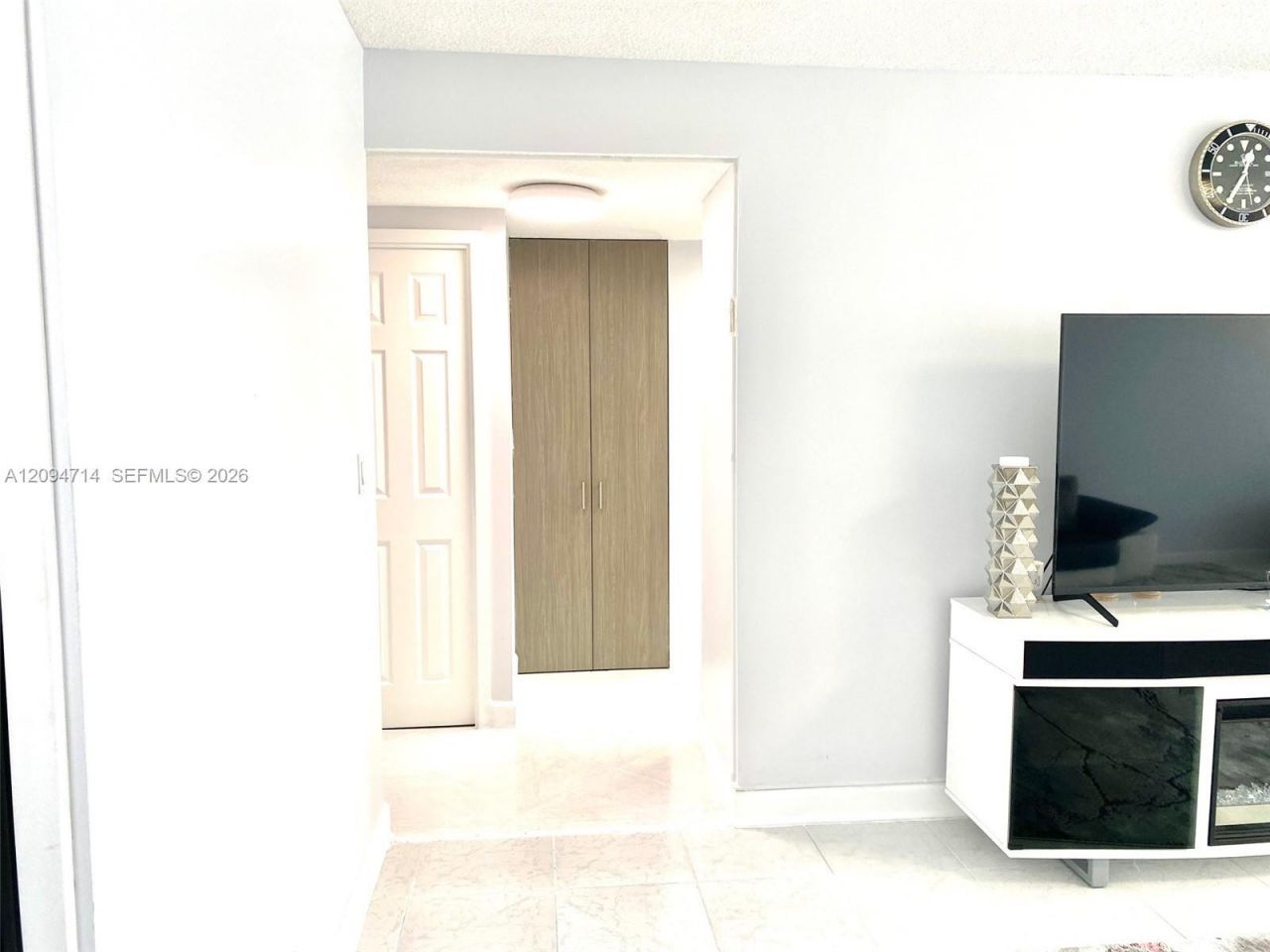 251 174th St , Unit 615, Sunny Isles Beach, FL 33160 Photo