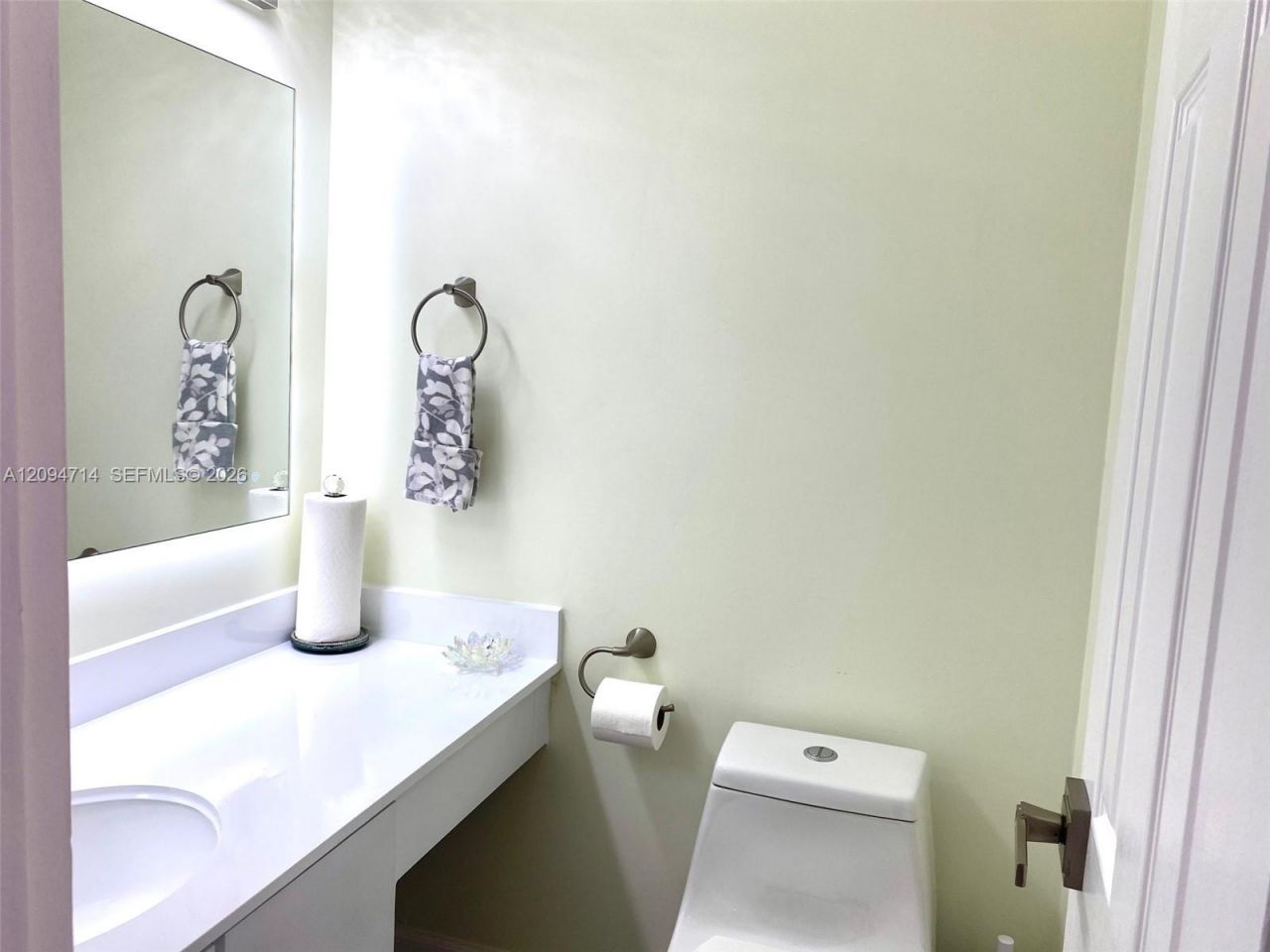251 174th St , Unit 615, Sunny Isles Beach, FL 33160 Photo