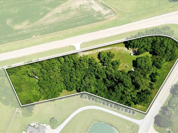 Lot #2 Starks Acres , Solon, IA 52333