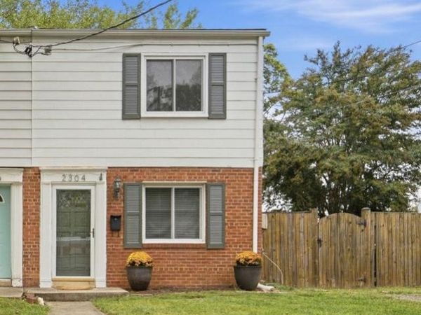 2304 FAIRVIEW TERRACE, ALEXANDRIA, VA 22303