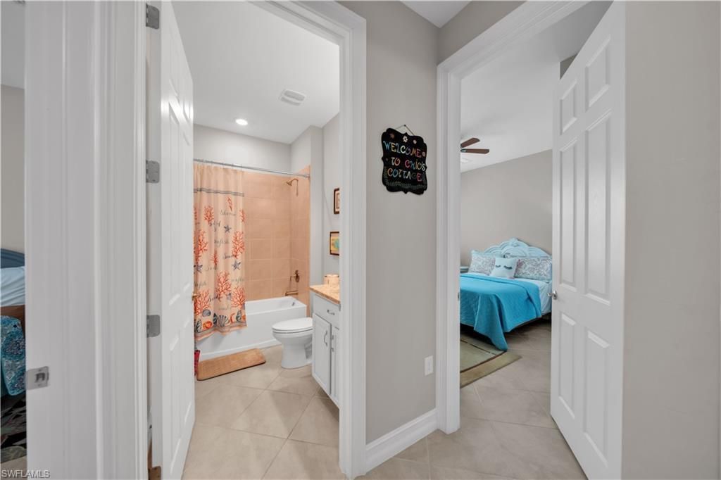 3290 Baravaldo Cir, Cape Coral, FL 33909 Photo
