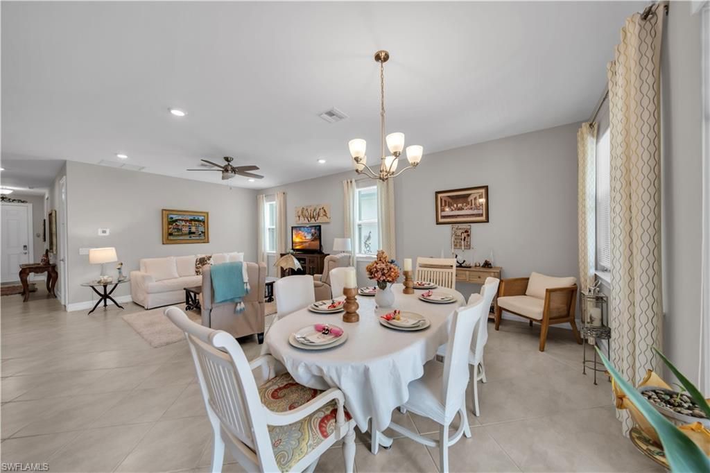 3290 Baravaldo Cir, Cape Coral, FL 33909 Photo