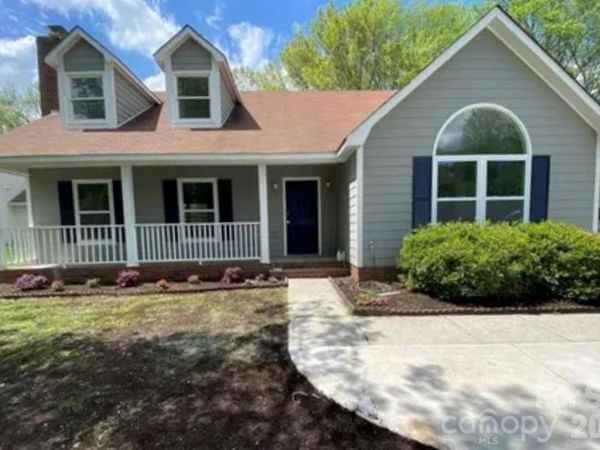 10520 Queensmead Circle , Charlotte, NC 28273