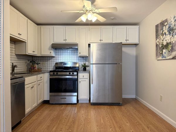 8 Kenmar Dr, Unit 64, Billerica, MA 01821