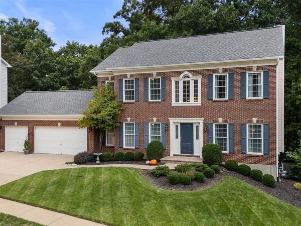 16630 Highland Summit Drive , Ballwin, MO 63011