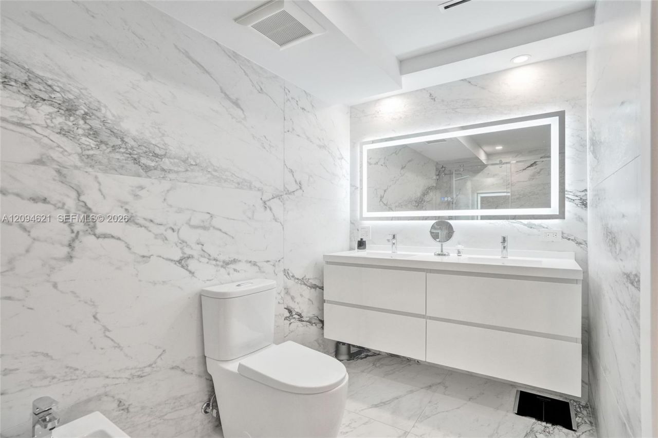 520 Brickell Key Dr , Unit A1015, Miami, FL 33131 Photo