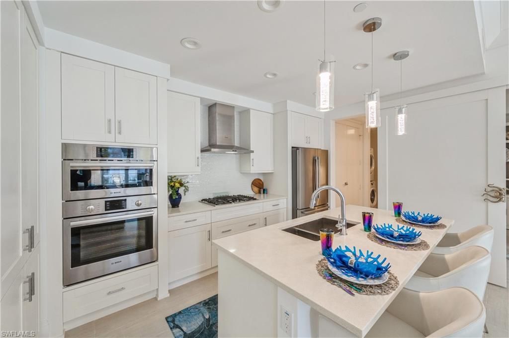 1135 3rd Ave S, Unit 304, Naples, FL 34102 Photo