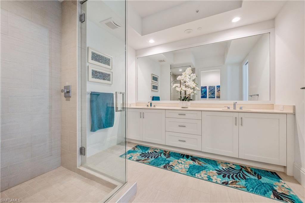 1135 3rd Ave S, Unit 304, Naples, FL 34102 Photo