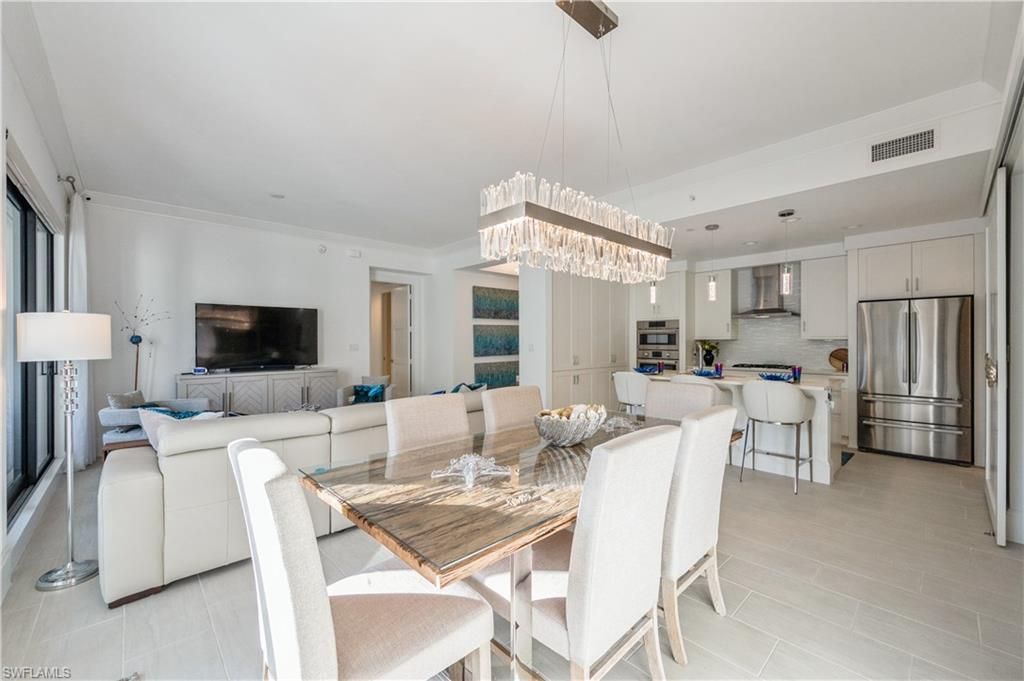 1135 3rd Ave S, Unit 304, Naples, FL 34102 Photo