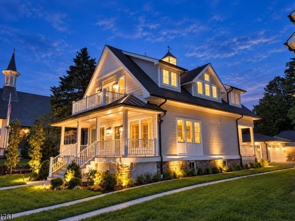 30 Peapack Rd, Far Hills, NJ 07931