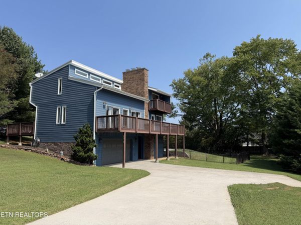 125 Orchard Crest Circle, Clinton, TN 37716