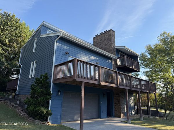 125 Orchard Crest Circle, Clinton, TN 37716