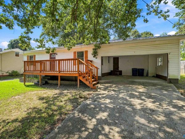 606 8th Avenue SW, Attalla, AL 35954