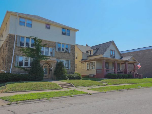 915 Minnesota Ave, South Milwaukee, WI 53172