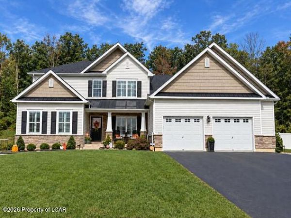 322 Long Run Road, Drums, PA 18222