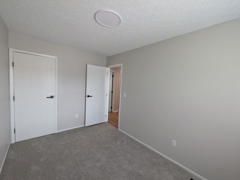 3815 Petzinger Road , Columbus, OH 43232 Photo 24