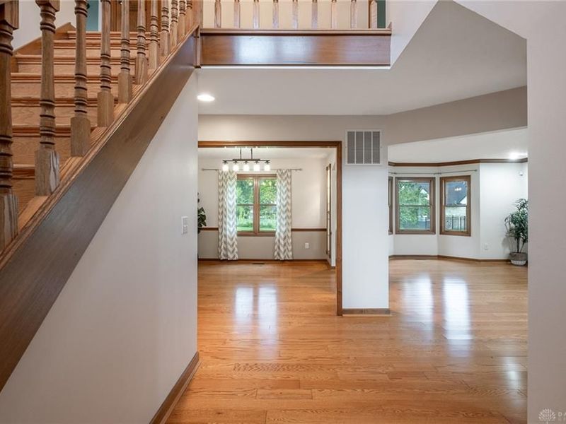 2252 Briggs Road, Centerville, OH 45459 Photo 2