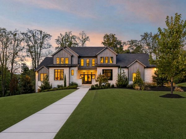 9512 Edenbrook Ct, Brentwood, TN 37027