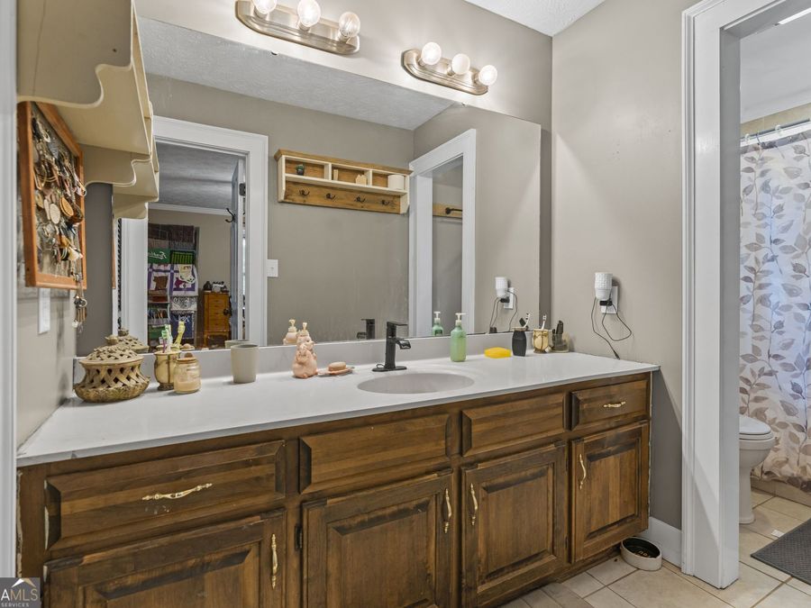 Property Image 101