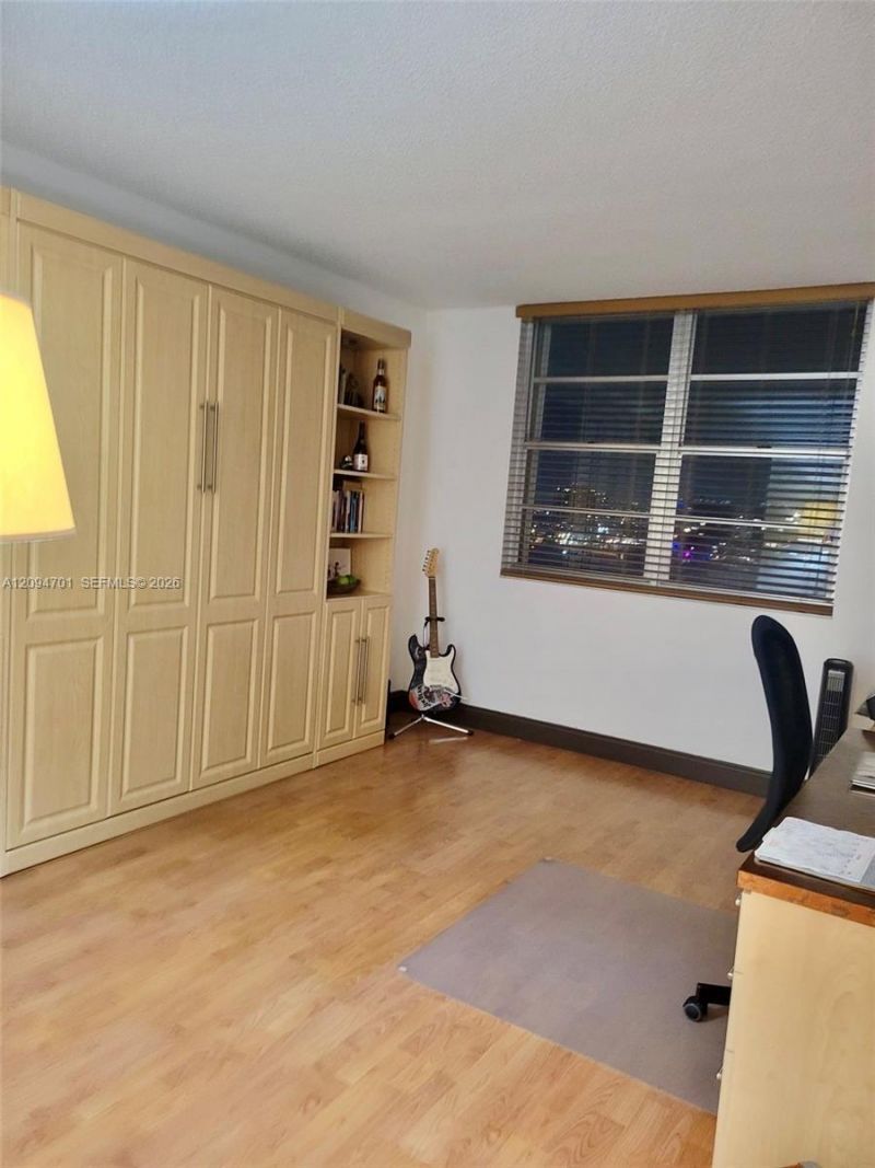 500 Bayview Dr, Unit 1923, Sunny Isles Beach, FL 33160 Photo