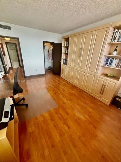 500 Bayview Dr, Unit 1923, Sunny Isles Beach, FL 33160 Photo