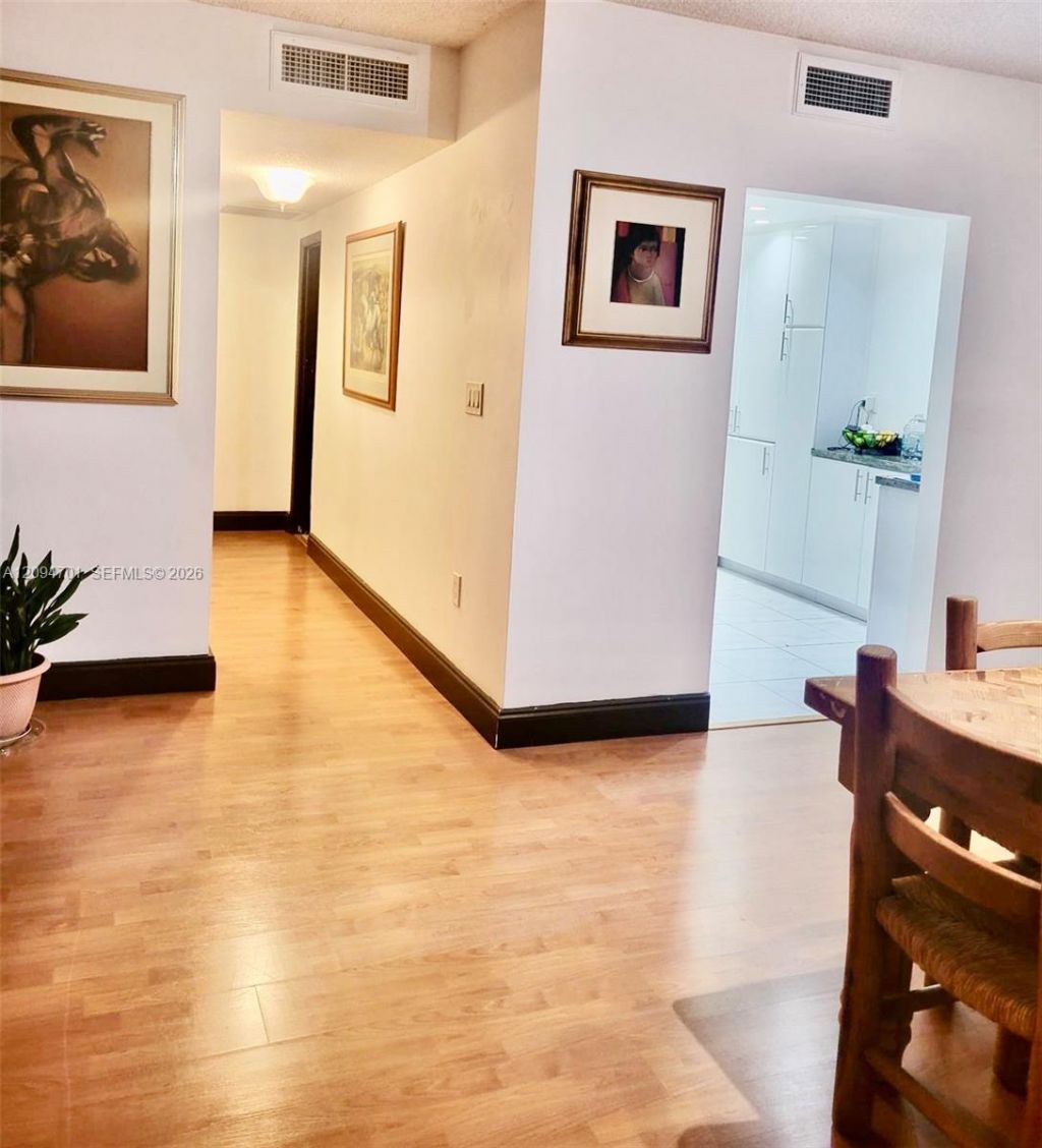 500 Bayview Dr, Unit 1923, Sunny Isles Beach, FL 33160 Photo