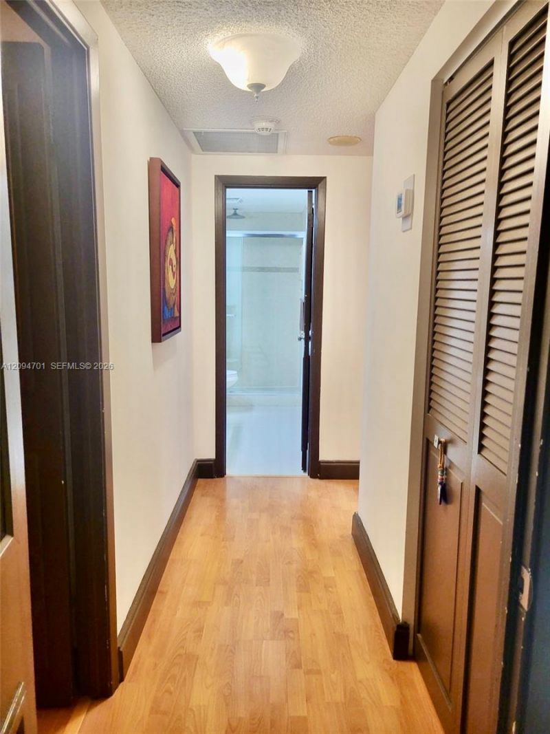 500 Bayview Dr, Unit 1923, Sunny Isles Beach, FL 33160 Photo