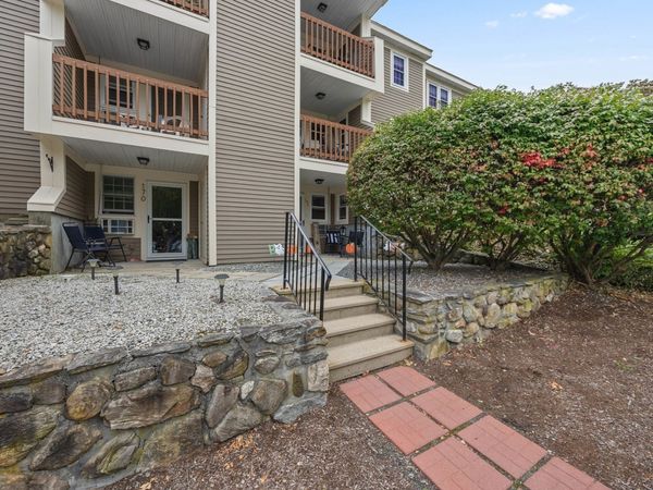 171 Heritage Dr, Unit 171, Northbridge, MA 01588