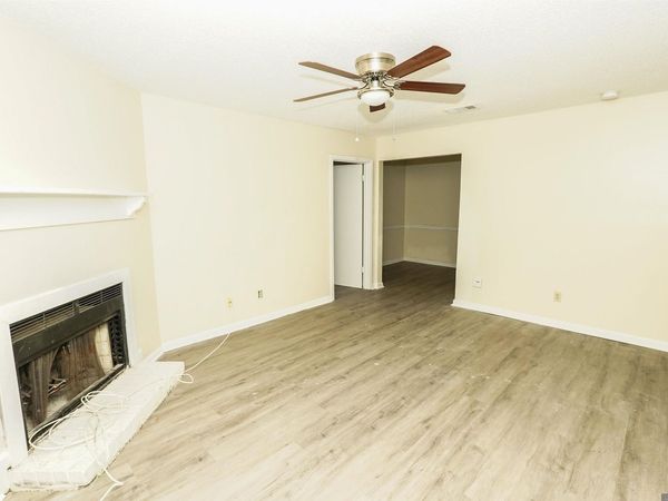 1654 Clear Lake Ave, Unit #D, Baton Rouge, LA 70808