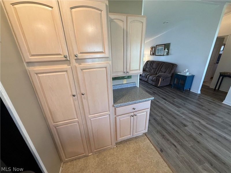 812 Logan Avenue, Toronto, OH 43964 Photo 11