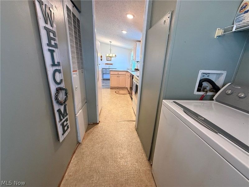 812 Logan Avenue, Toronto, OH 43964 Photo 18
