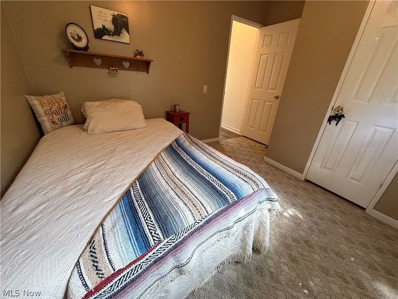 812 Logan Avenue, Toronto, OH 43964 Photo 29
