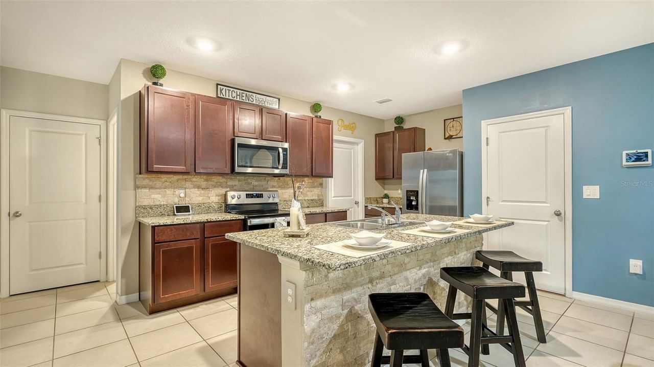 3809 Golden Oriole Parkway, Sarasota, FL 34232 Photo