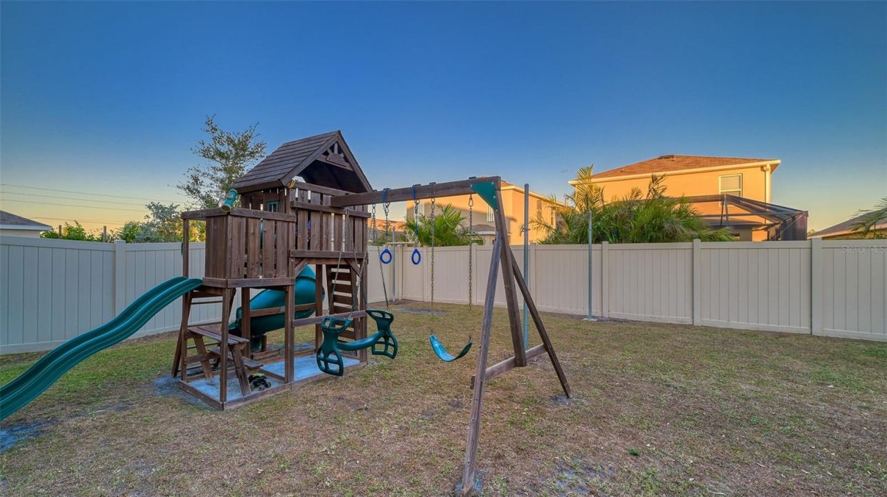 3809 Golden Oriole Parkway, Sarasota, FL 34232 Photo