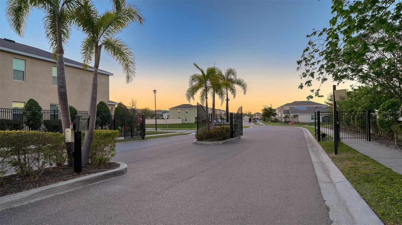 3809 Golden Oriole Parkway, Sarasota, FL 34232 Photo