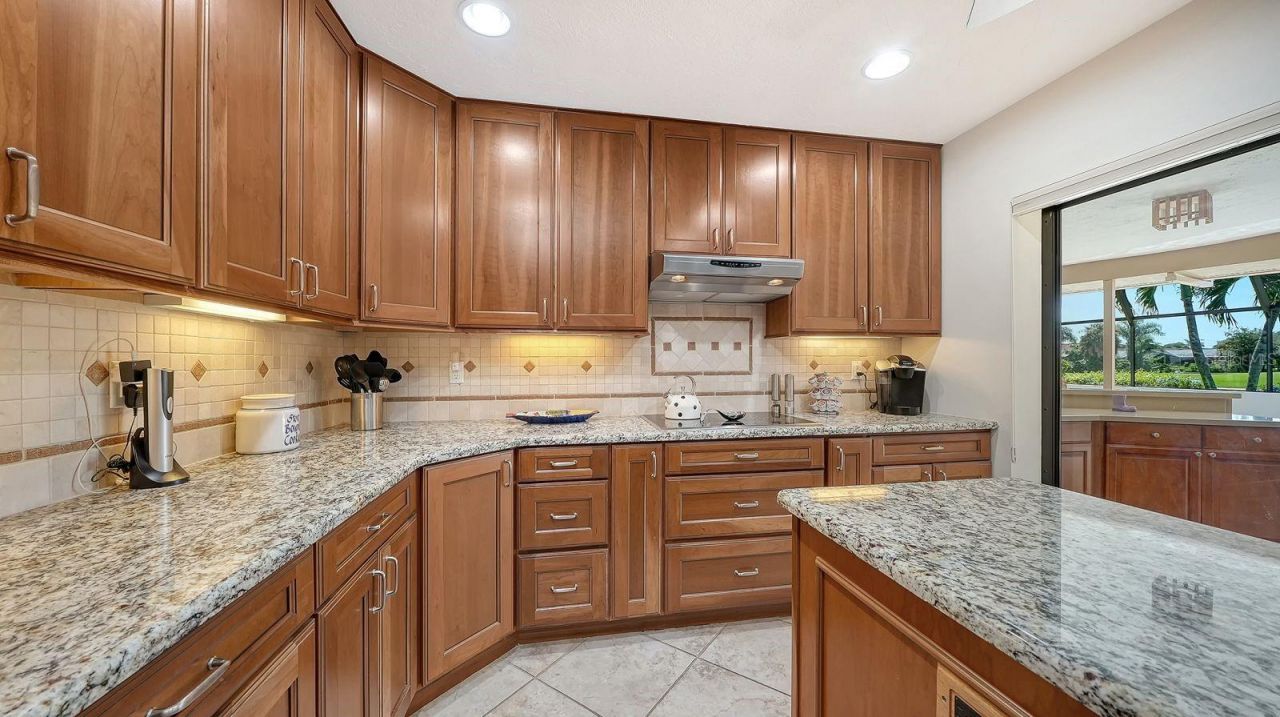 3708 Torrey Pines Way, Sarasota, FL 34238 Photo