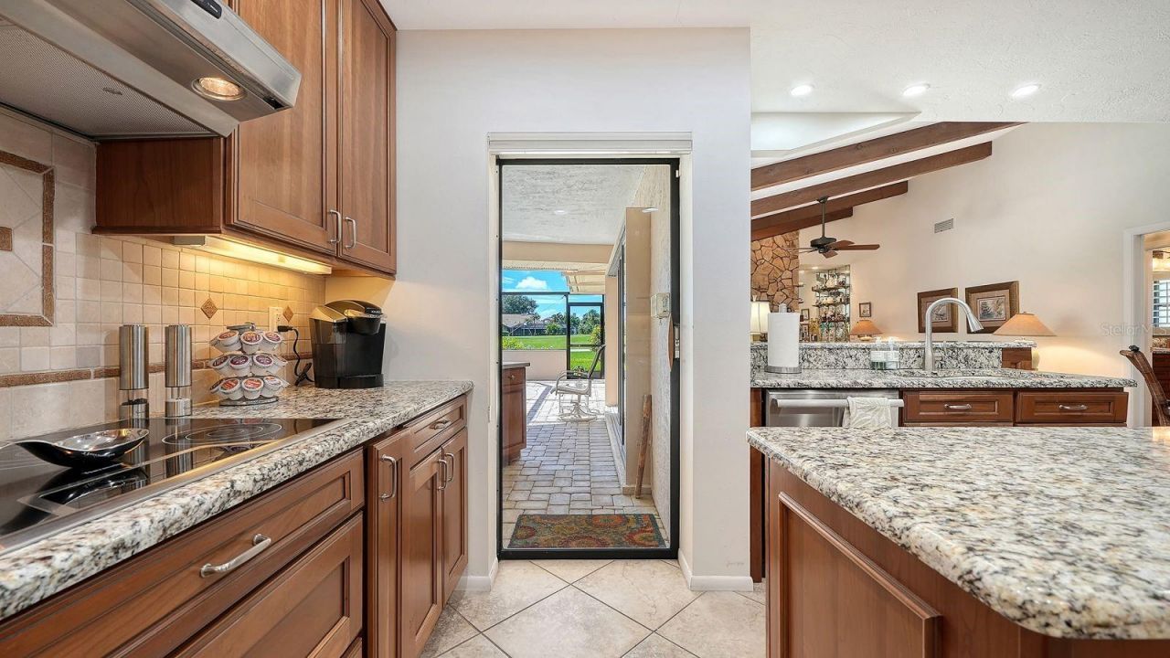 3708 Torrey Pines Way, Sarasota, FL 34238 Photo