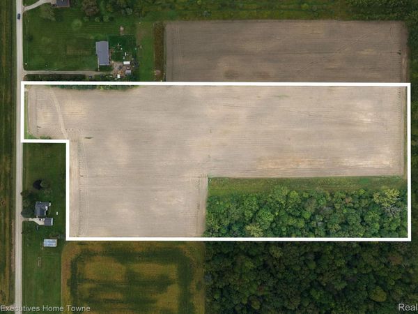 4452 Cole Road , Fort Gratiot Township, Mi 48059