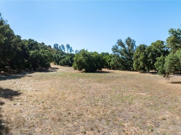 9107 Horseshoe Canyon Road, Creston, CA 93432