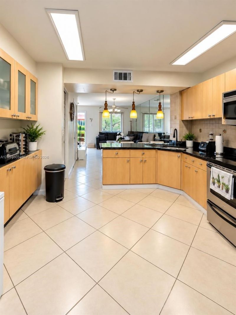 1807 SW 107th Ave , Unit 2210, Miami, FL 33165 Photo