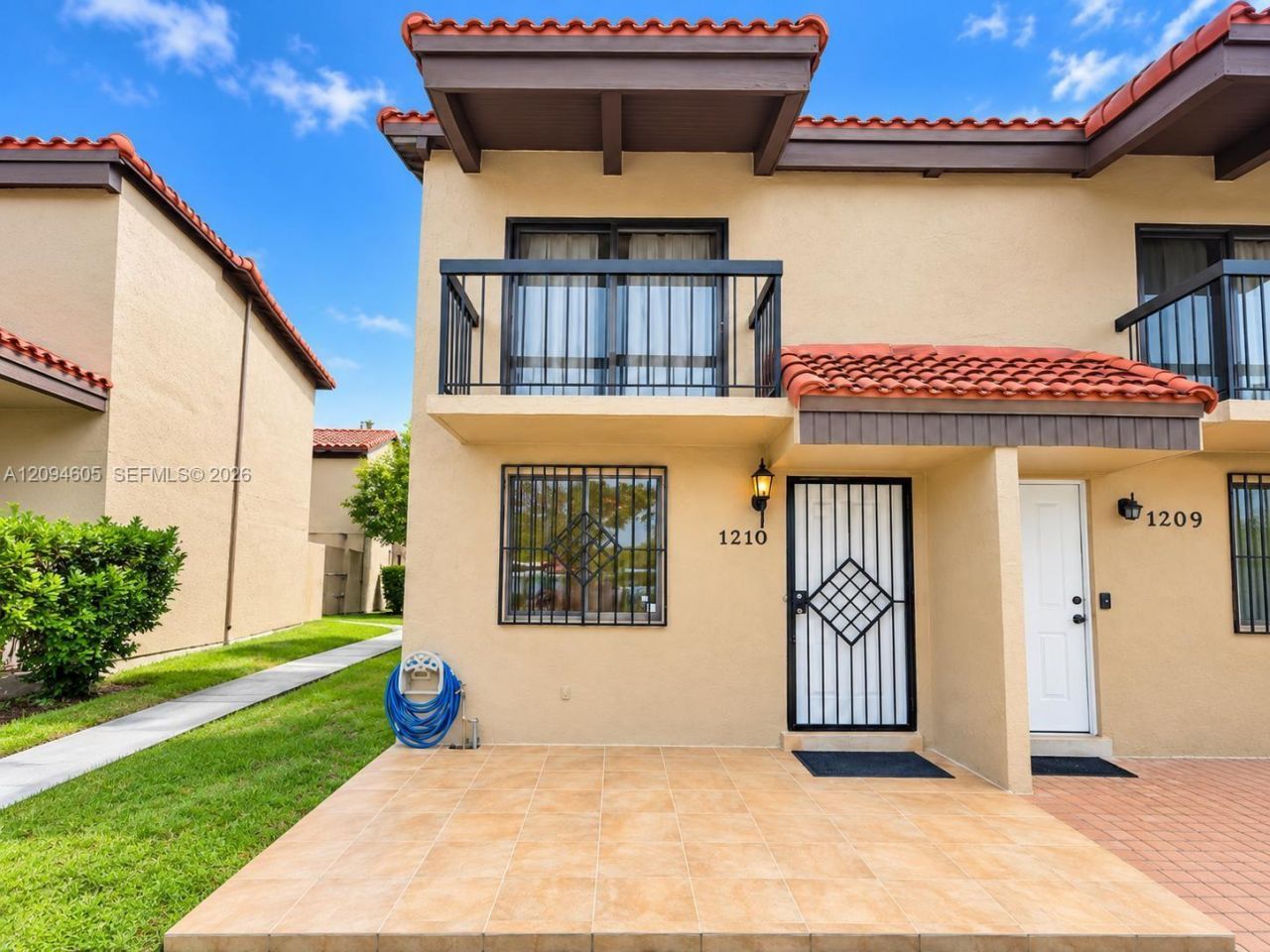 1807 SW 107th Ave , Unit 2210, Miami, FL 33165 Photo