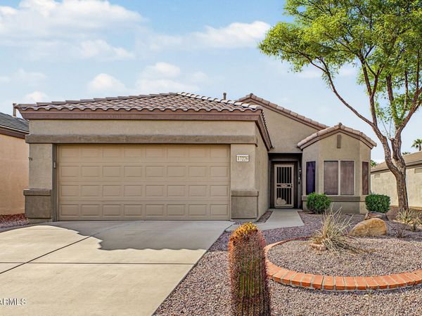 17226 N Firestone Lane, Surprise, AZ 85374
