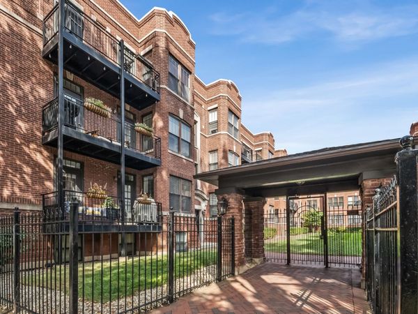 2711 N MILDRED Avenue , Unit 2A, Chicago, IL 60614